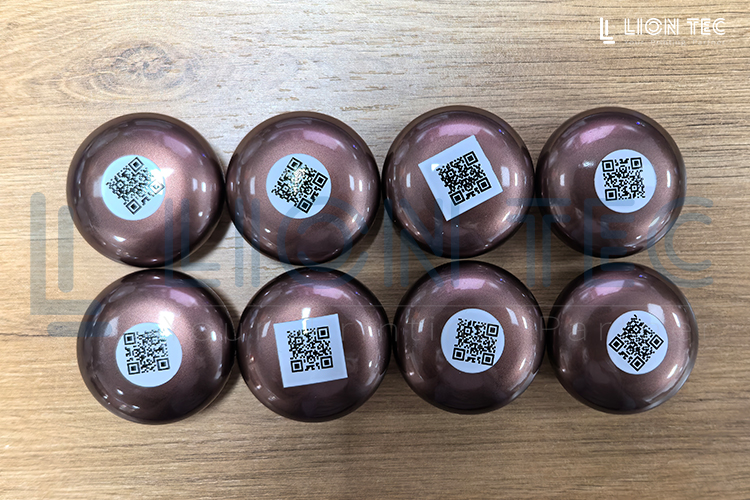 多材质酒瓶盖UV喷码一体化方案 高附着力精准溯源